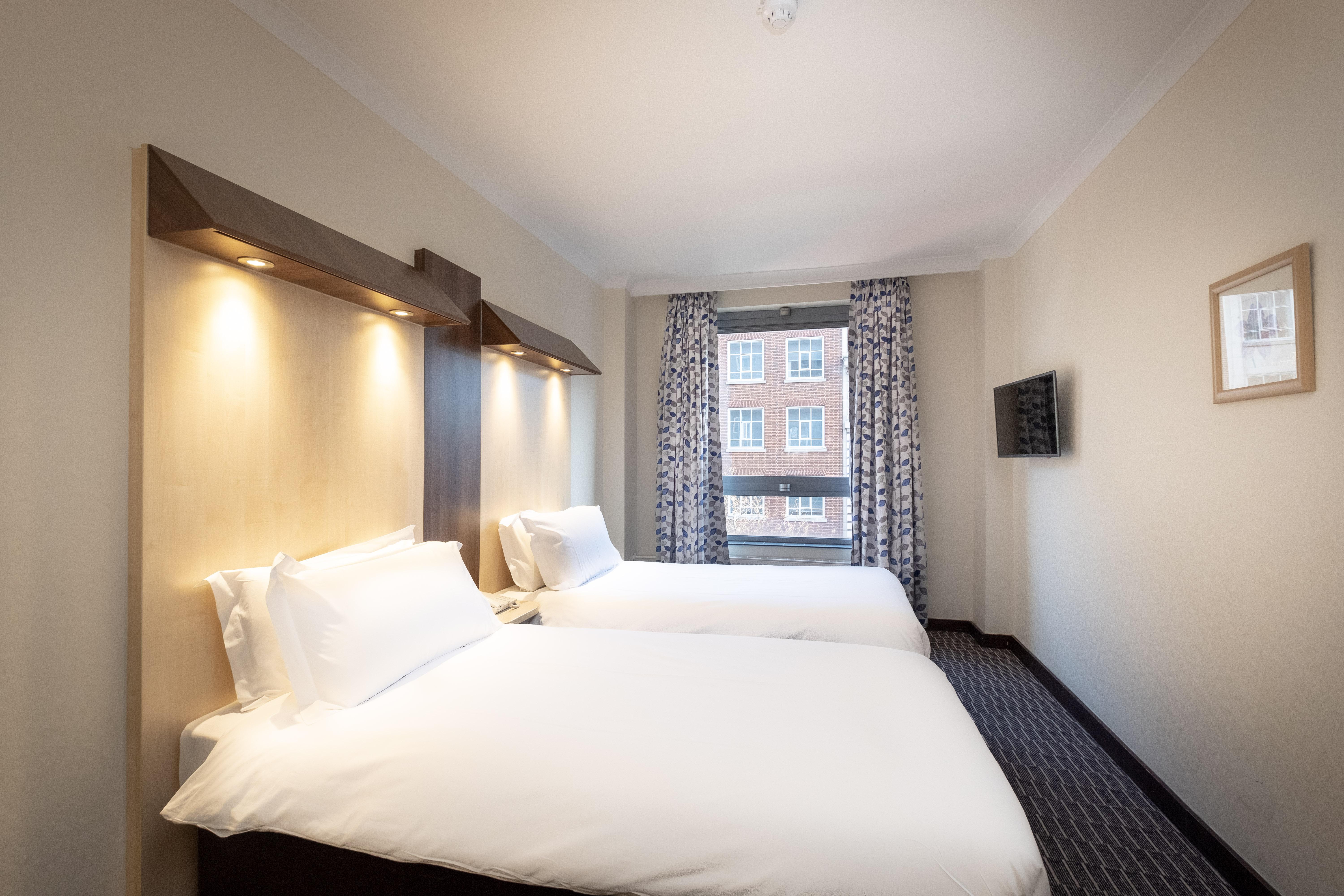 City Sleeper At Royal National Hotel London Exterior photo
