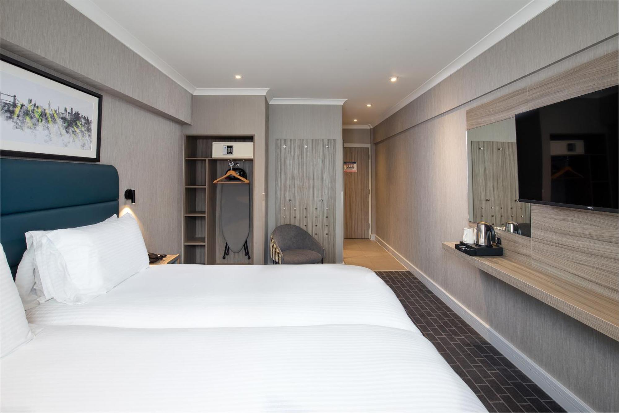 City Sleeper At Royal National Hotel London Exterior photo